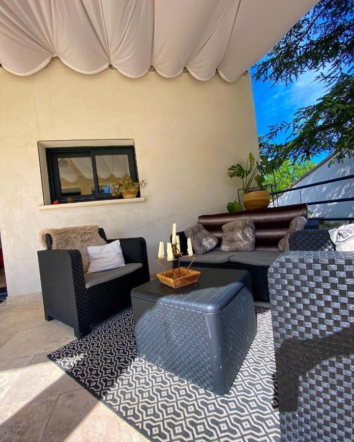 Gite Les 2 Cedres Villa Cardet Ngoại thất bức ảnh