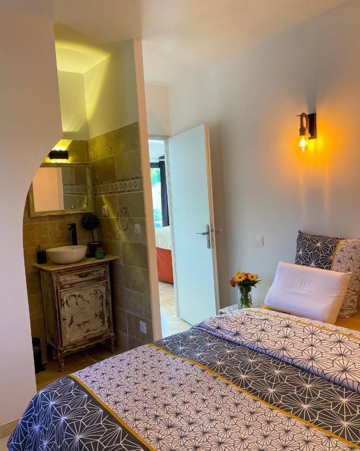 Gite Les 2 Cedres Villa Cardet Ngoại thất bức ảnh